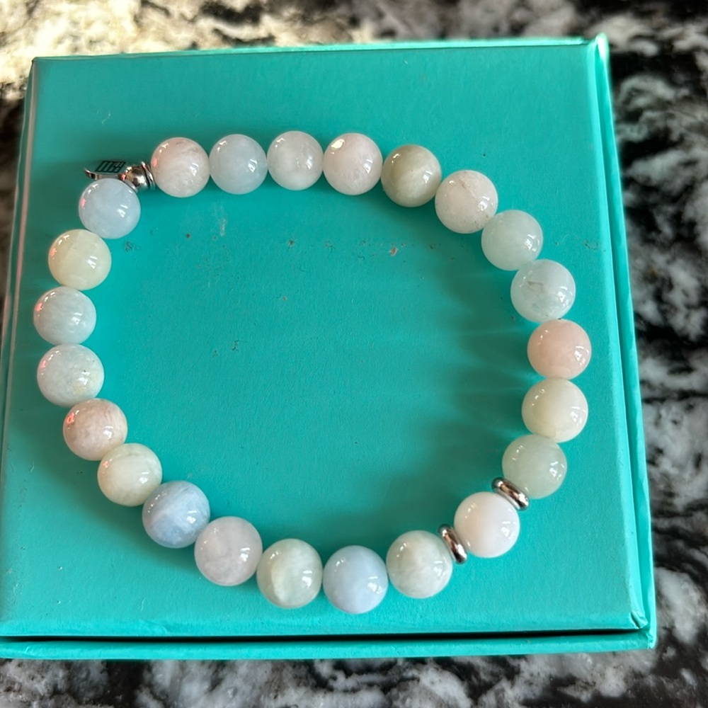 NWOT Tjazelle bracelet